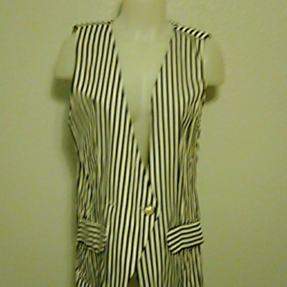 Women vest